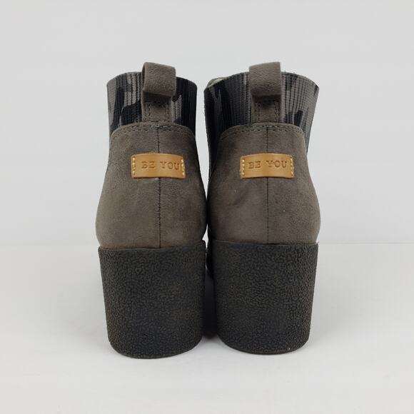 Dr Scholls Lean In Womens Size 8.5 Steel Gray Slip On Wedge Chelsea Bootie Shoes - Picture 7 of 13